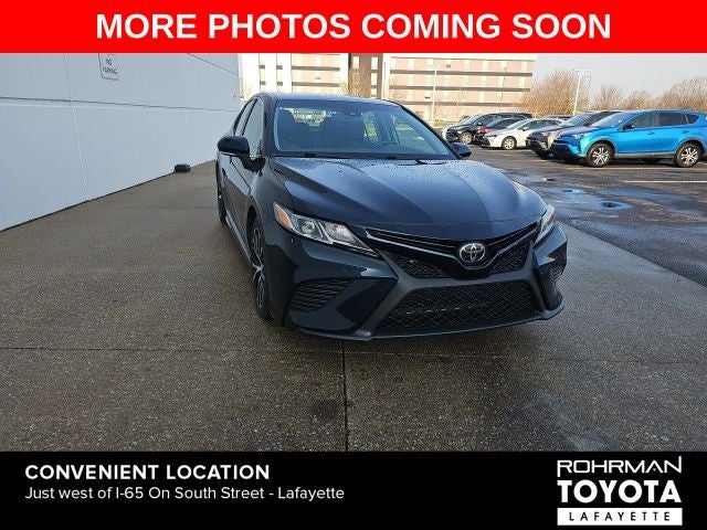 2018 Toyota Camry SE