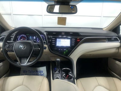 2018 Toyota CAMRY XLE