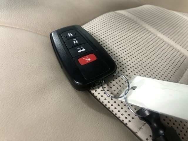 2018 Toyota CAMRY XLE