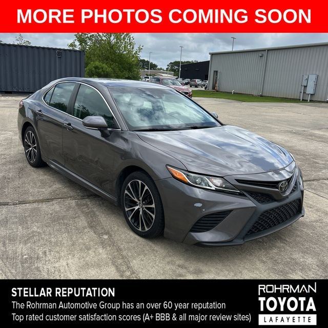 2018 Toyota CAMRY SE
