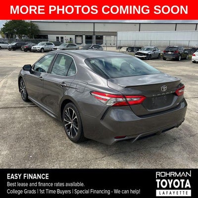 2018 Toyota CAMRY SE