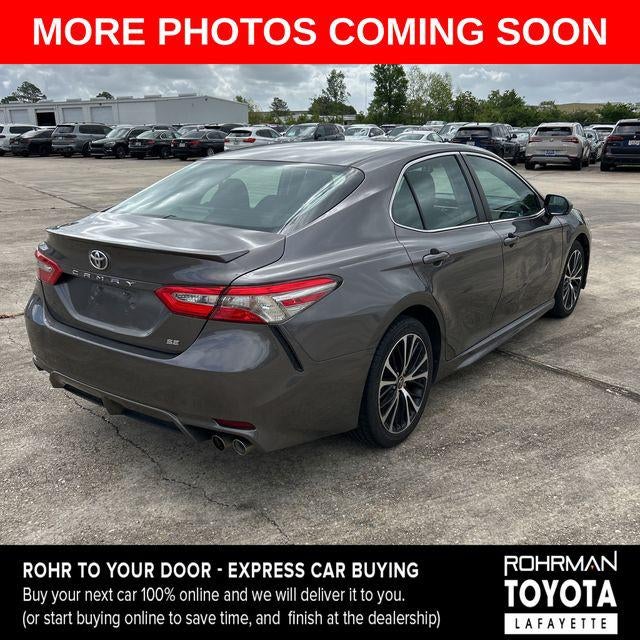 2018 Toyota CAMRY SE