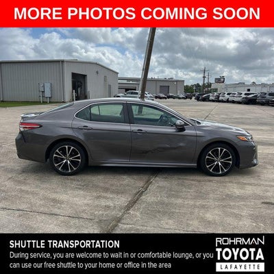 2018 Toyota CAMRY SE