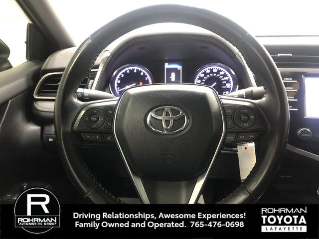 2019 Toyota CAMRY SE