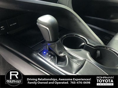 2019 Toyota CAMRY SE