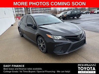 2019 Toyota Camry SE