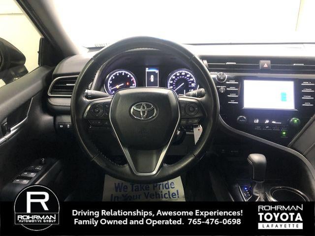 2019 Toyota CAMRY SE