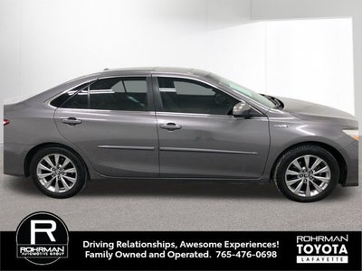 2016 Toyota Camry Hybrid XLE