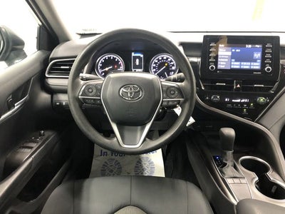 2022 Toyota CAMRY LE