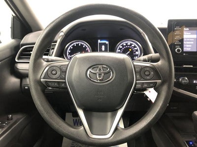 2022 Toyota CAMRY LE