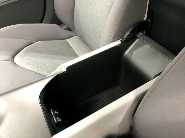 2024 Toyota Camry Hybrid LE