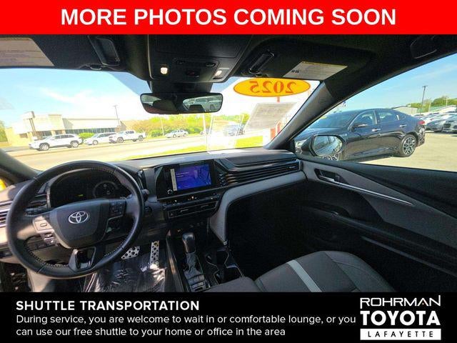 2025 Toyota CAMRY SE