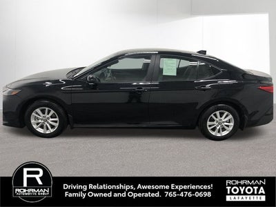 2025 Toyota CAMRY LE