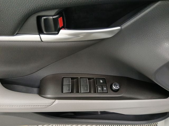 2024 Toyota CAMRY XLE