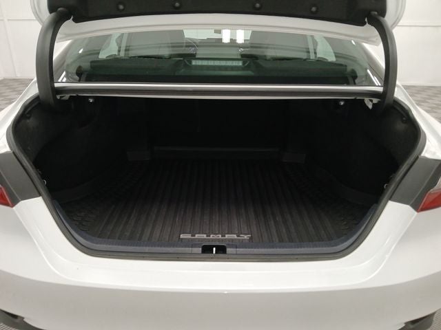 2024 Toyota CAMRY XLE