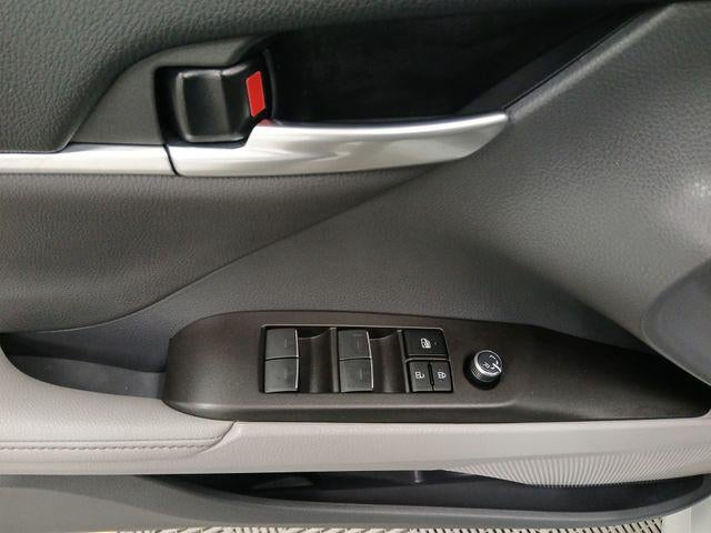 2024 Toyota CAMRY XLE