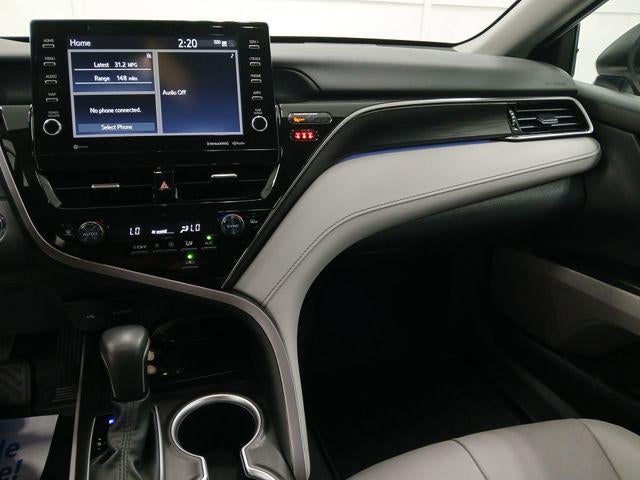 2024 Toyota CAMRY XLE