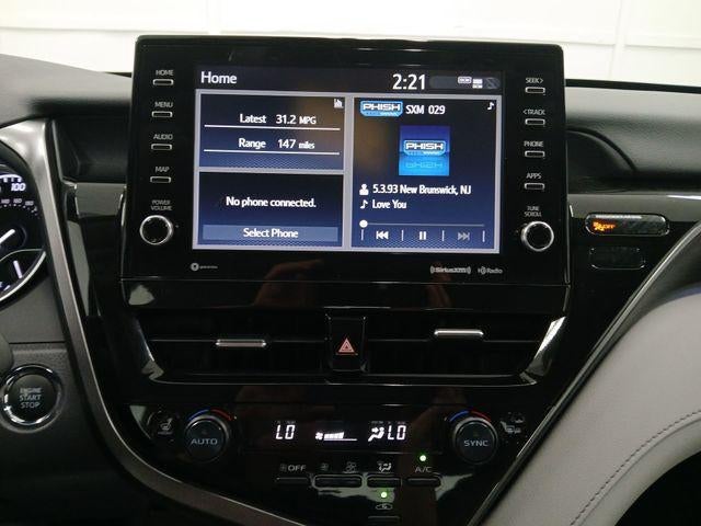 2024 Toyota CAMRY XLE