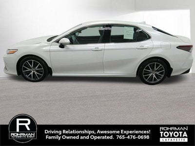 2024 Toyota CAMRY XLE