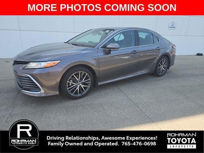 2024 Toyota CAMRY XLE