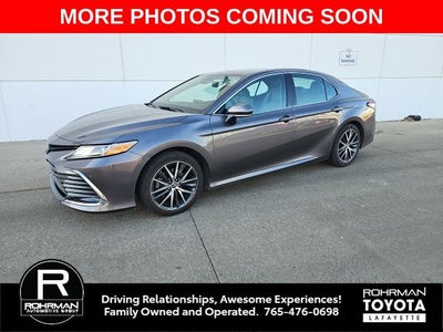 2023 Toyota Camry Hybrid XLE