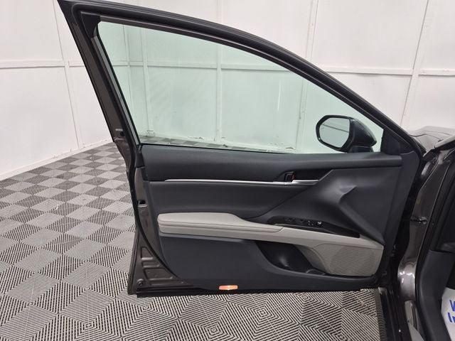 2023 Toyota CAMRY XLE