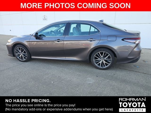 2023 Toyota Camry Hybrid XLE