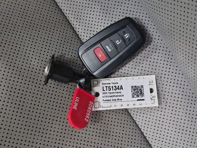 2023 Toyota CAMRY XLE