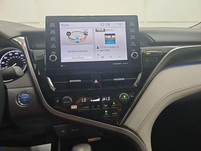 2023 Toyota Camry Hybrid XLE