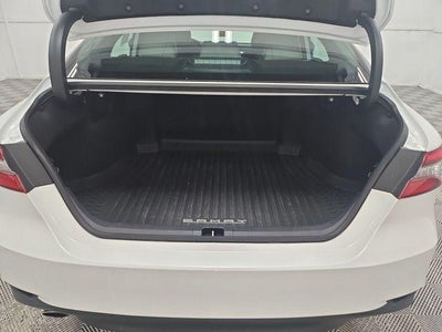 2023 Toyota Camry Hybrid XLE