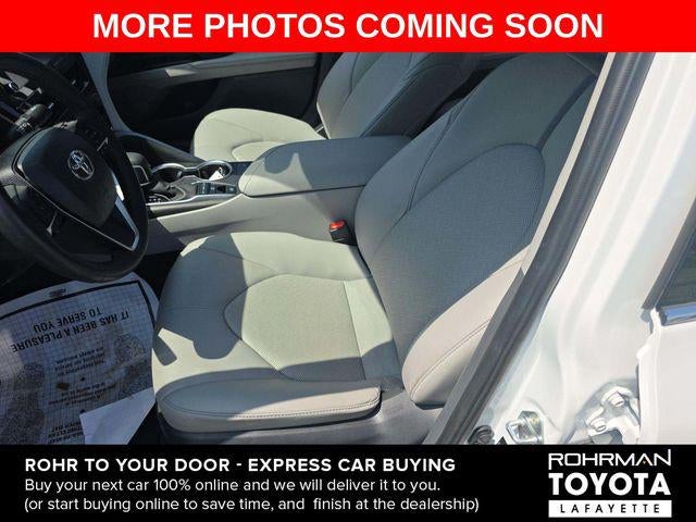 2023 Toyota Camry Hybrid XLE