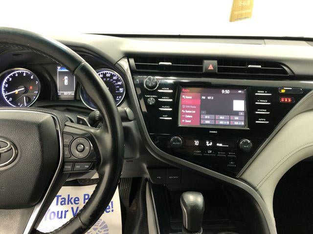 2020 Toyota CAMRY SE