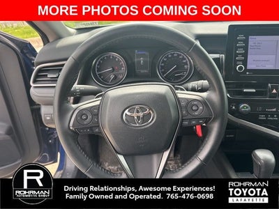 2024 Toyota CAMRY SE