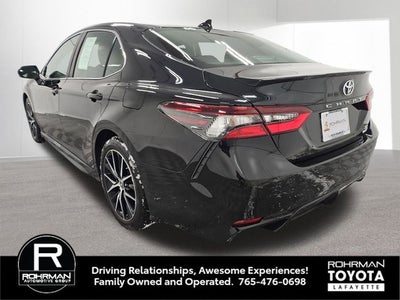 2024 Toyota CAMRY SE
