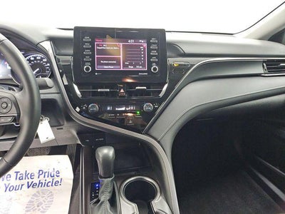 2024 Toyota CAMRY SE