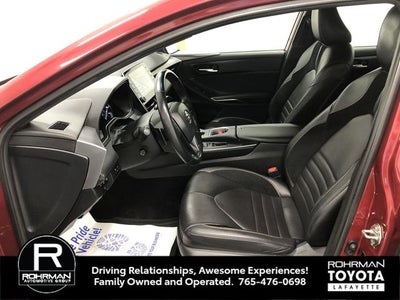 2020 Toyota AVALON Touring