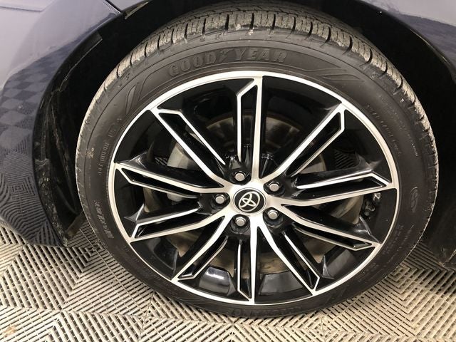 2022 Toyota AVALON Touring