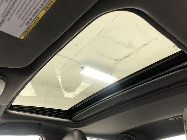 2022 Toyota AVALON Touring