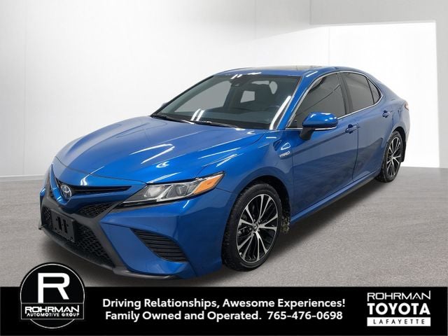 2020 Toyota CAMRY HYBRID SE