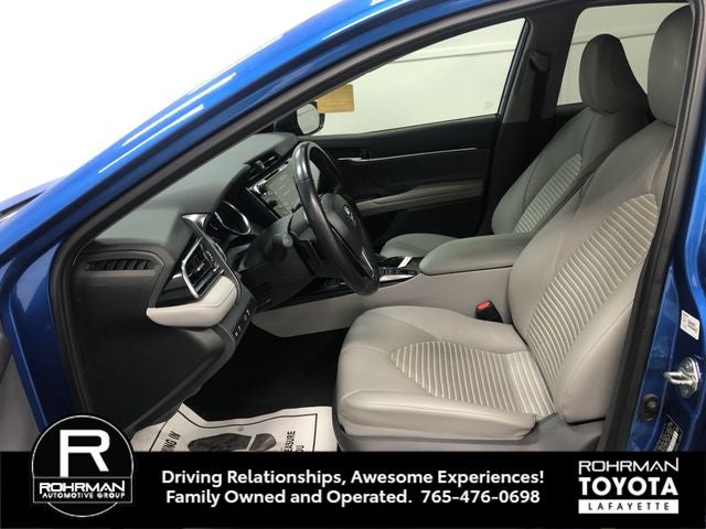 2020 Toyota CAMRY HYBRID SE