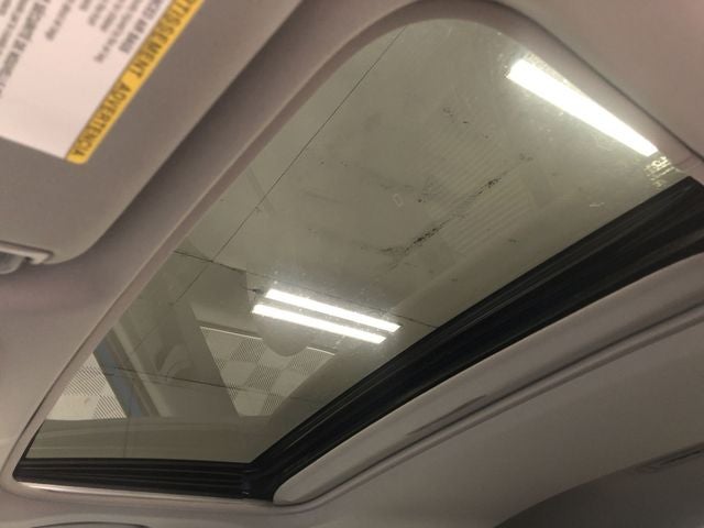 2020 Toyota CAMRY HYBRID SE