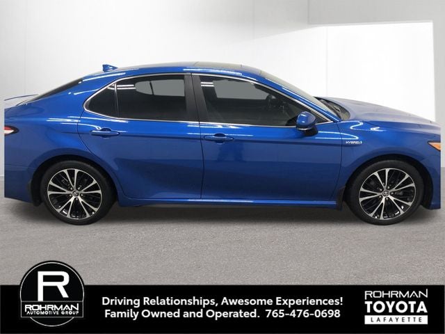 2020 Toyota CAMRY HYBRID SE