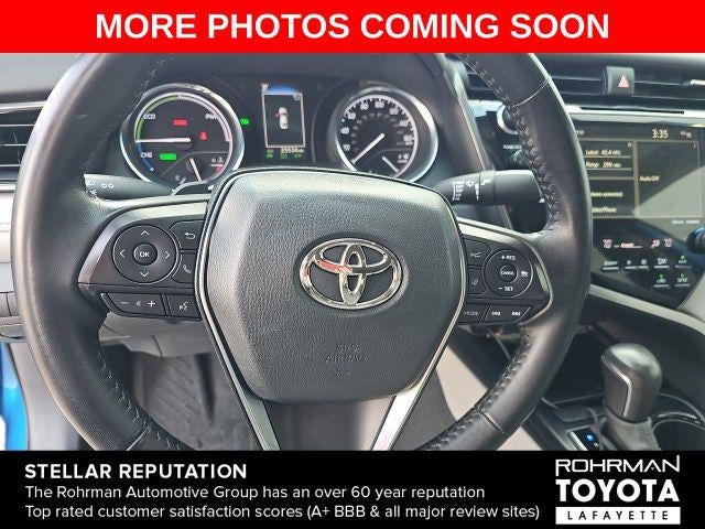 2020 Toyota CAMRY HYBRID SE