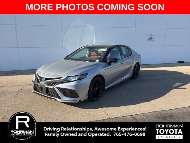 2022 Toyota Camry Hybrid XSE