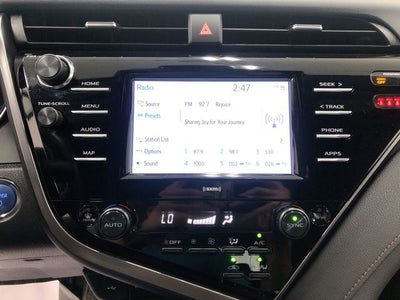 2020 Toyota Camry Hybrid LE