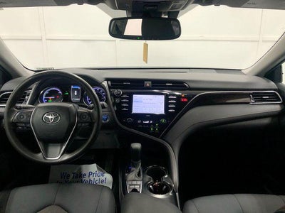 2020 Toyota Camry Hybrid LE