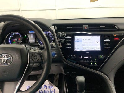 2020 Toyota Camry Hybrid LE