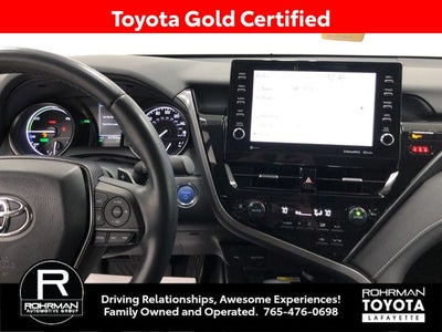 2022 Toyota CAMRY SE