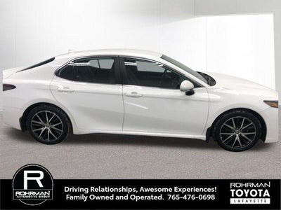 2023 Toyota CAMRY SE