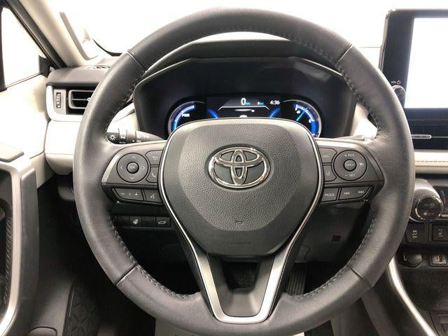 2023 Toyota RAV4 Hybrid XLE Premium